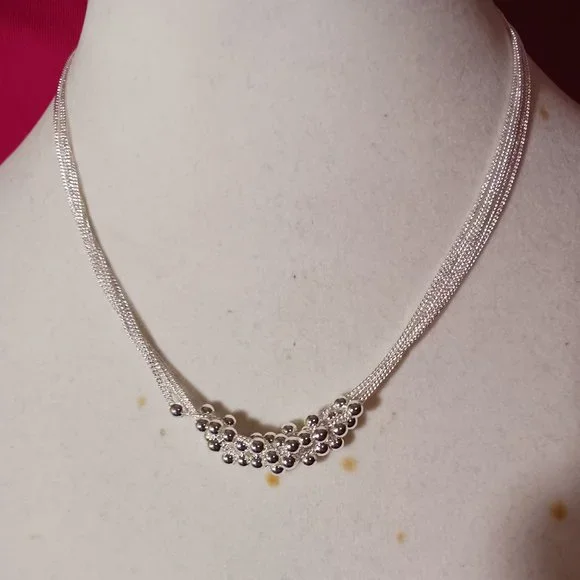 Silver Bead Ball Grapes Fashion Necklace NWOT - Picture 8 of 12